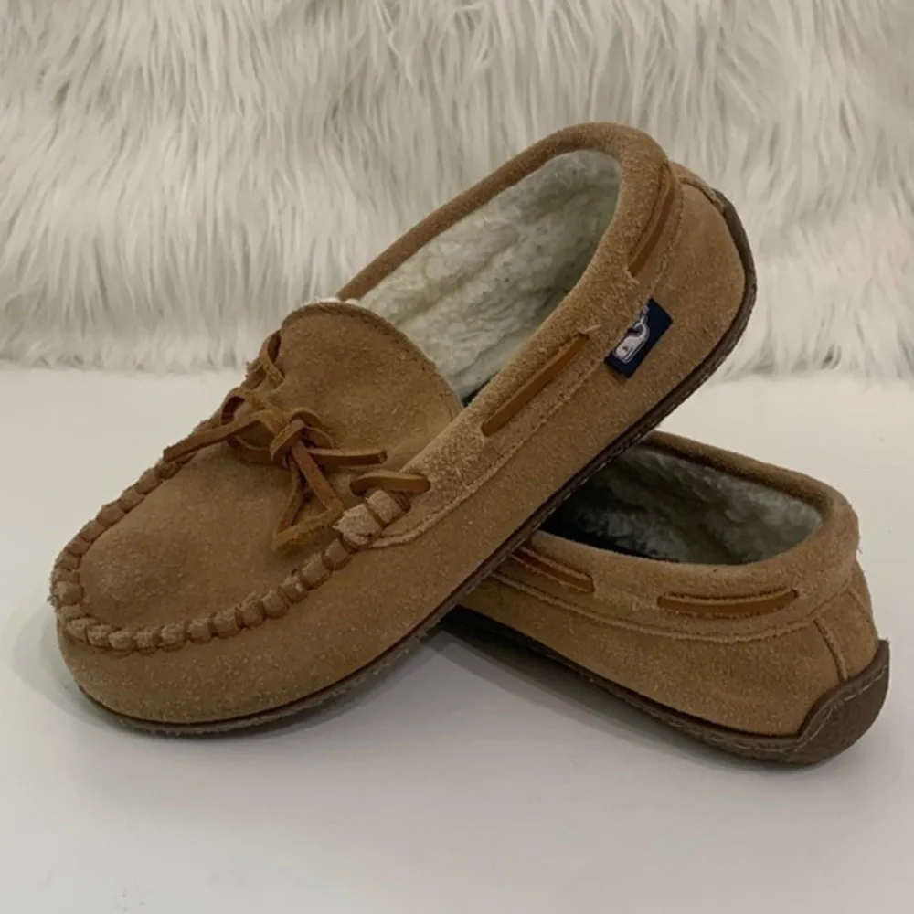 Vineyard Vines Child’s slippers